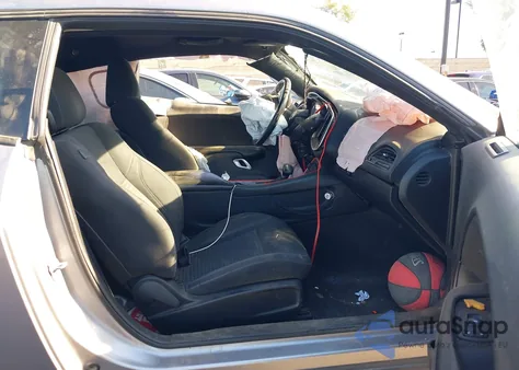 2016 Dodge Challenger Sxt из США, поврежденный, VIN 2C3CDZAG3GH100895